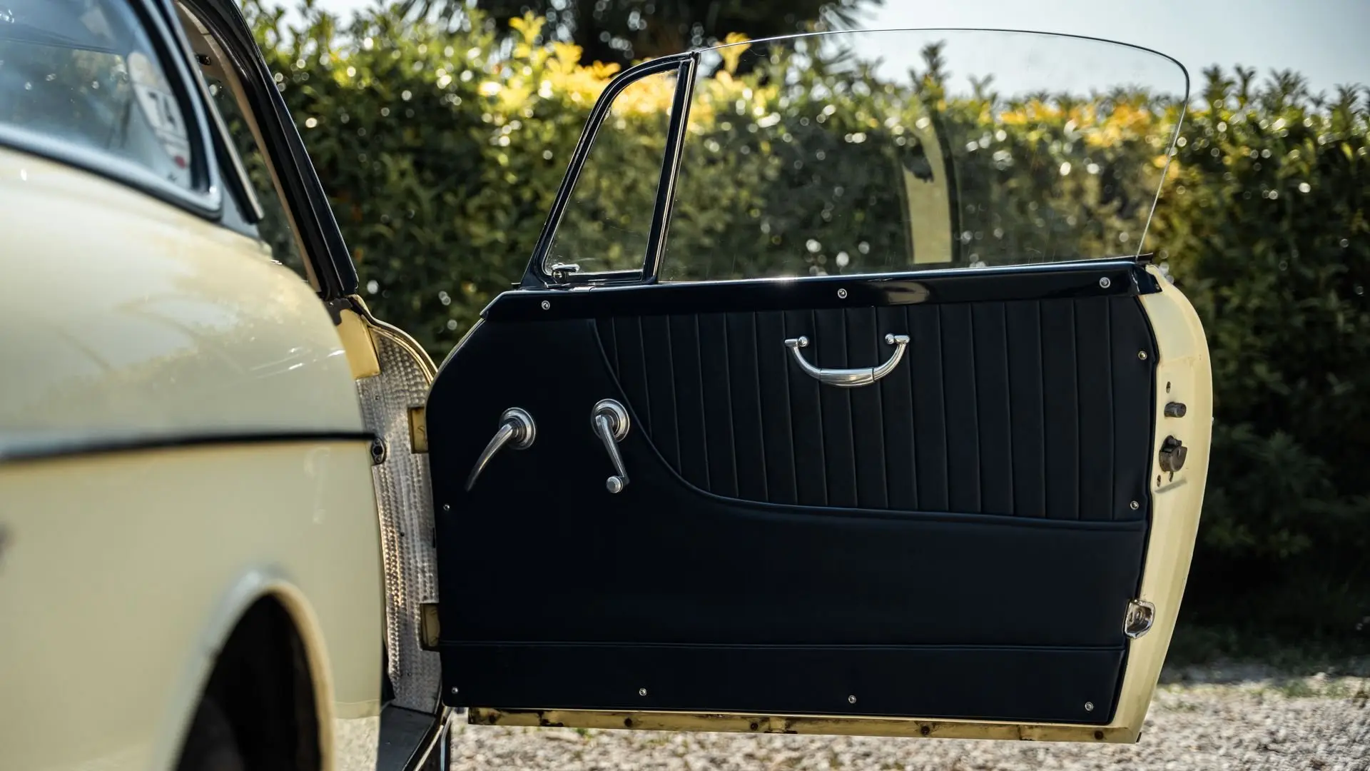 Fiat 1100 TV coupé Printemps Vignale -42